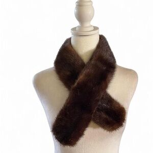 Elegant Brown Fur Scarf